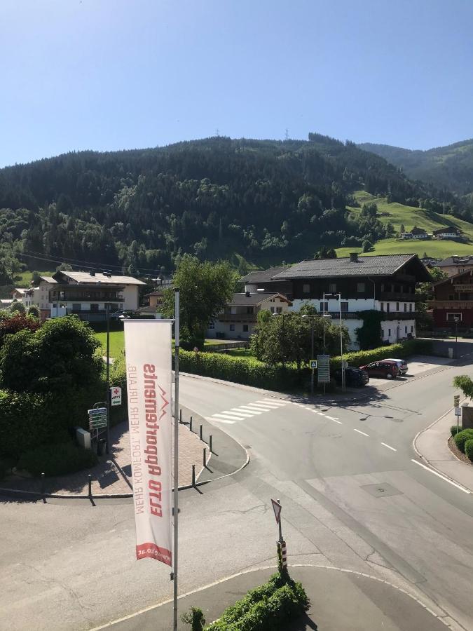Elto Appartements Kaprun Exterior photo