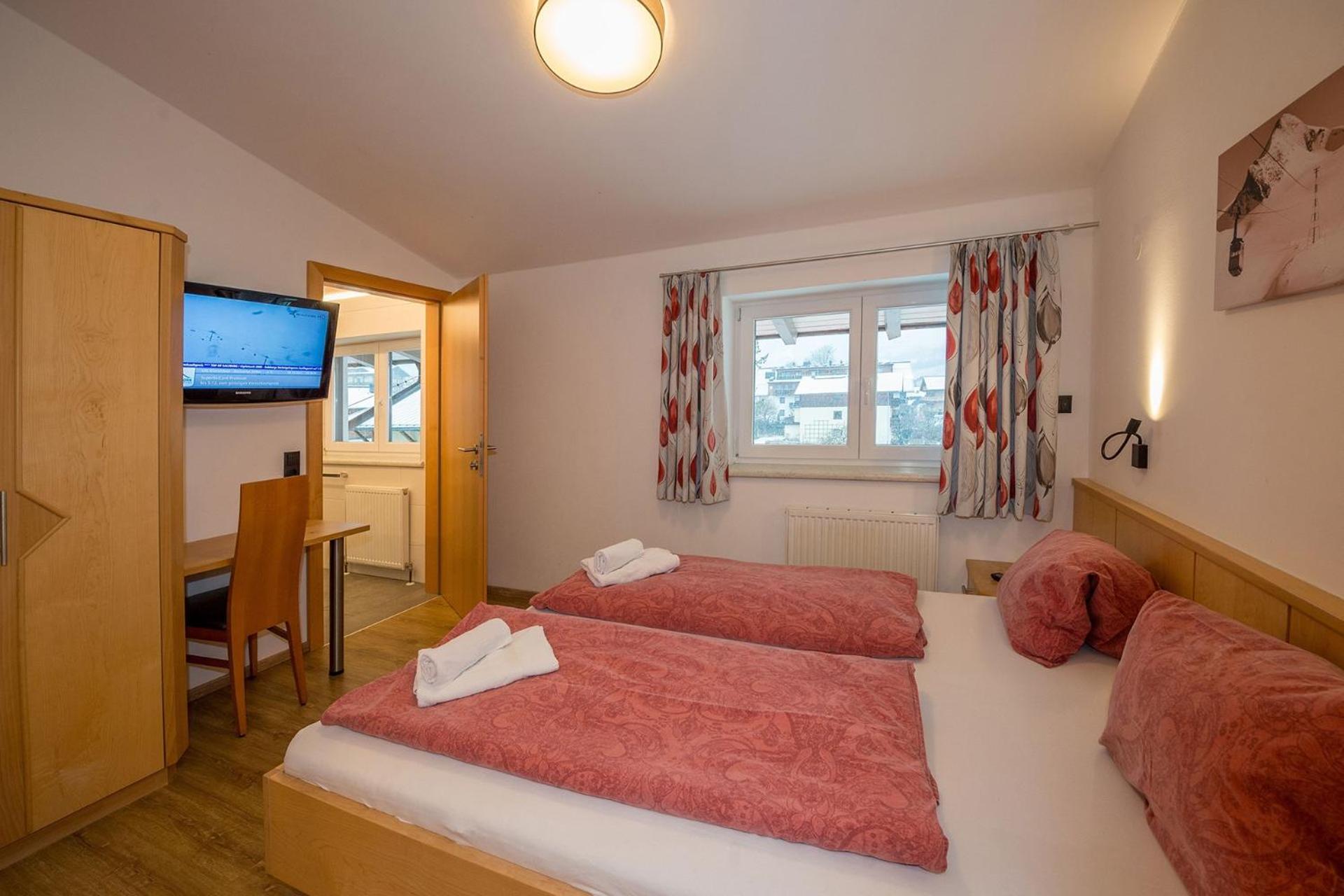 Elto Appartements Kaprun Exterior photo